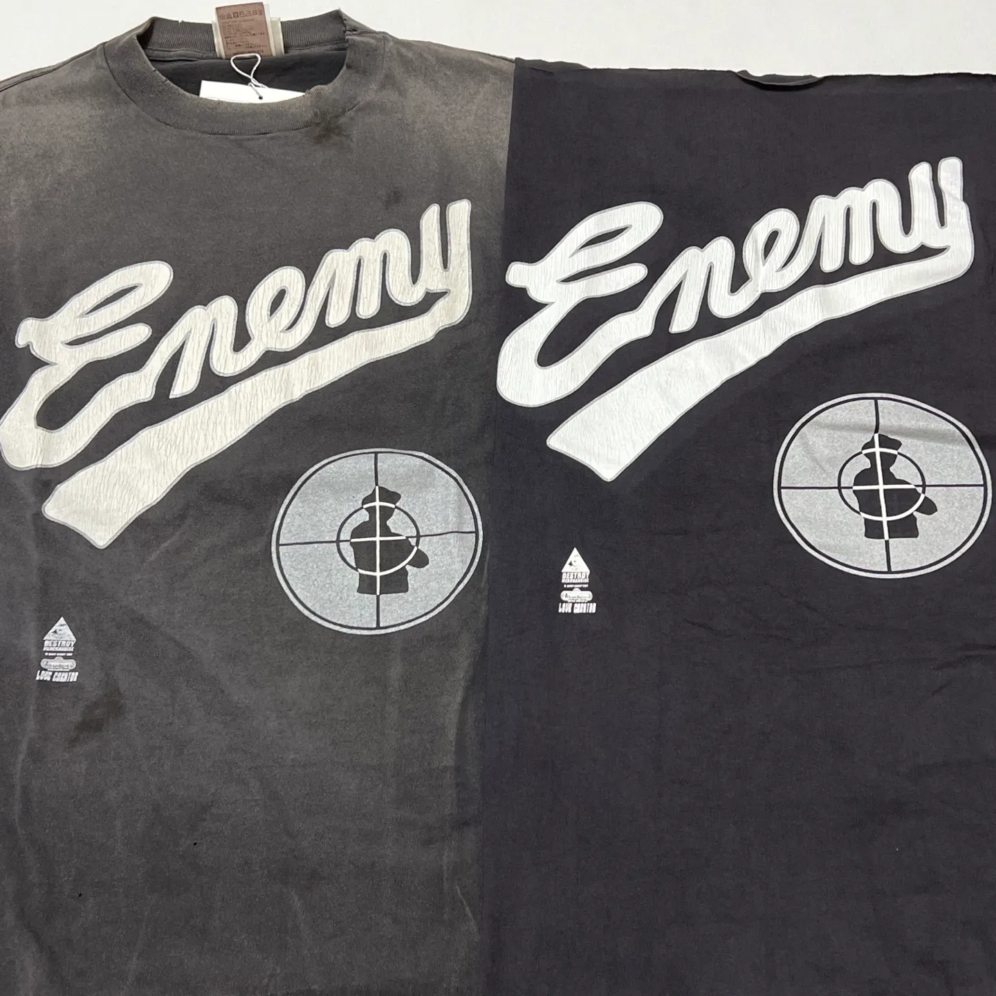 Authentic and consistent, silver paste printing PUBLIC ENEMY x SAINT Mxxxxxx SAINT ENEMY SS TEE full name Public Enemy joint model, targeted enemy short sleeves, washed black S-XL